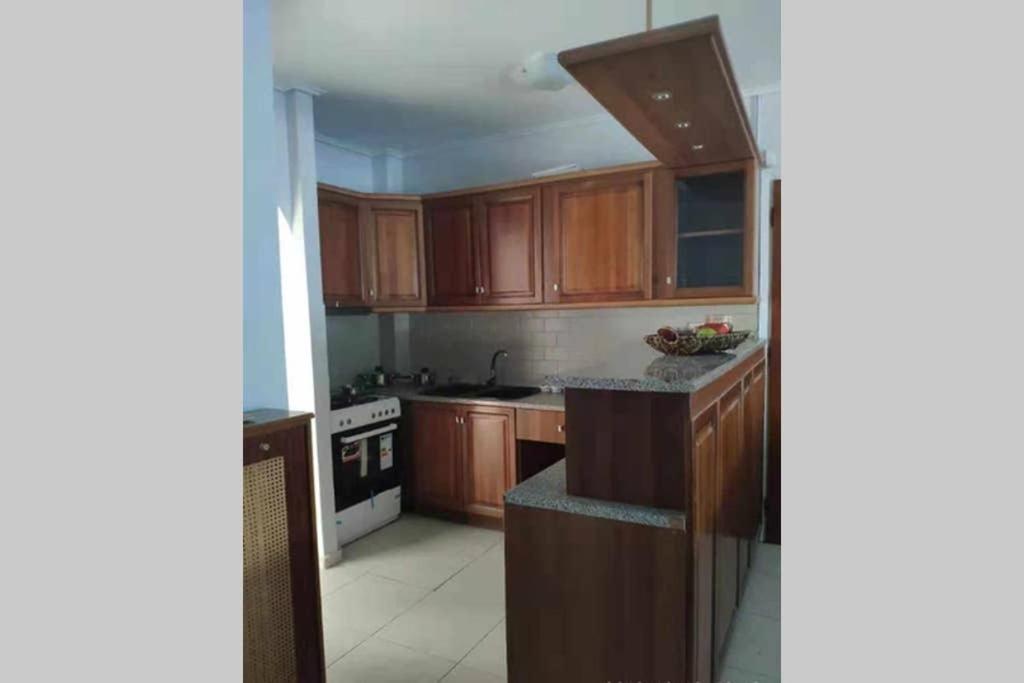 Galaxy Home Comfort Apartment In Piraeus Buitenkant foto